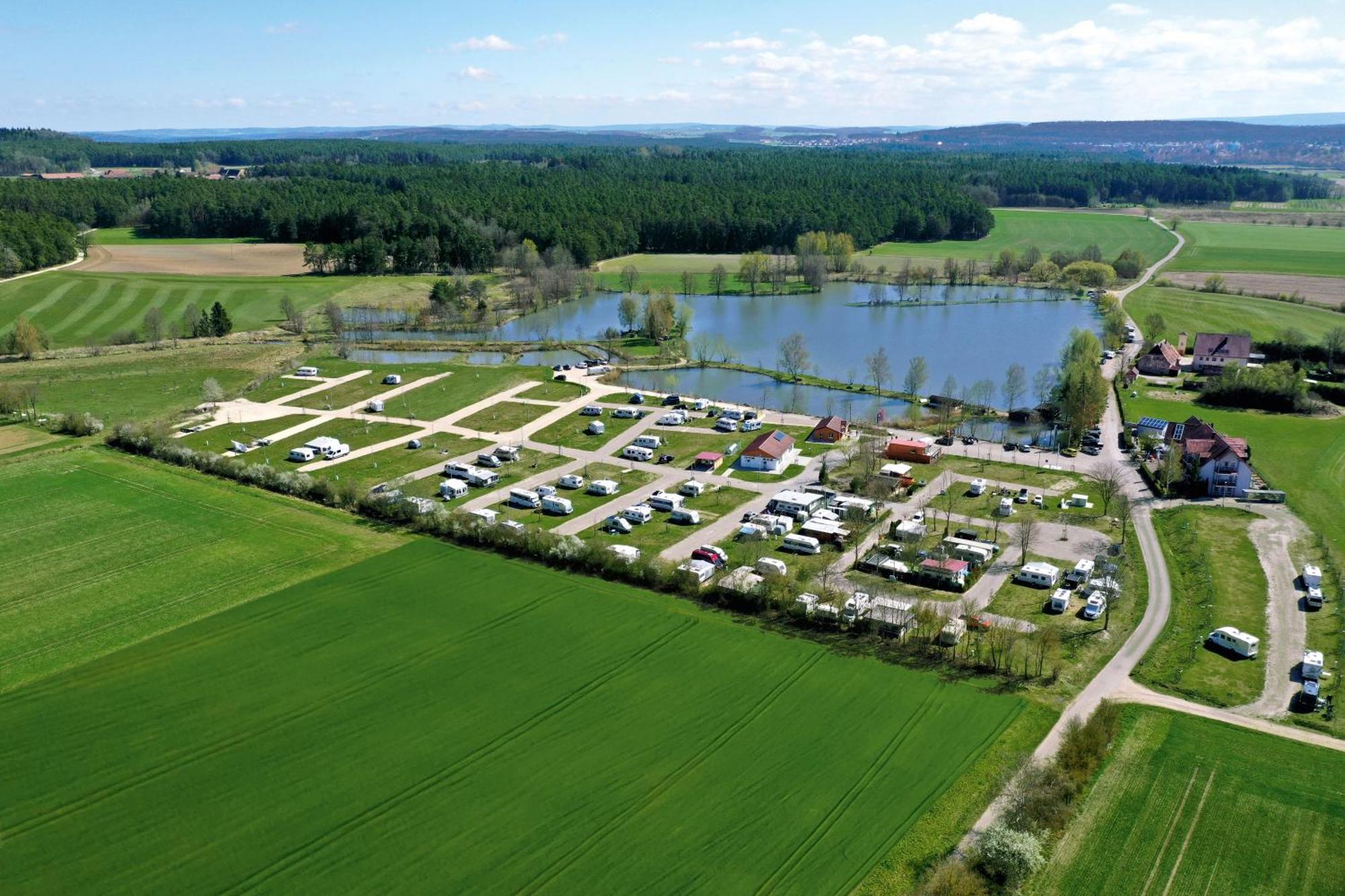 Hotel Reich Am Schnackensee Gunzenhausen Eksteriør billede